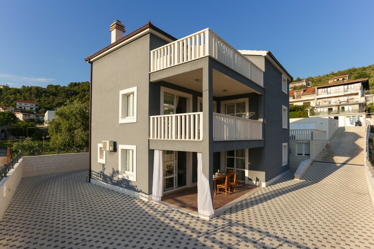 Villa Dalmatia