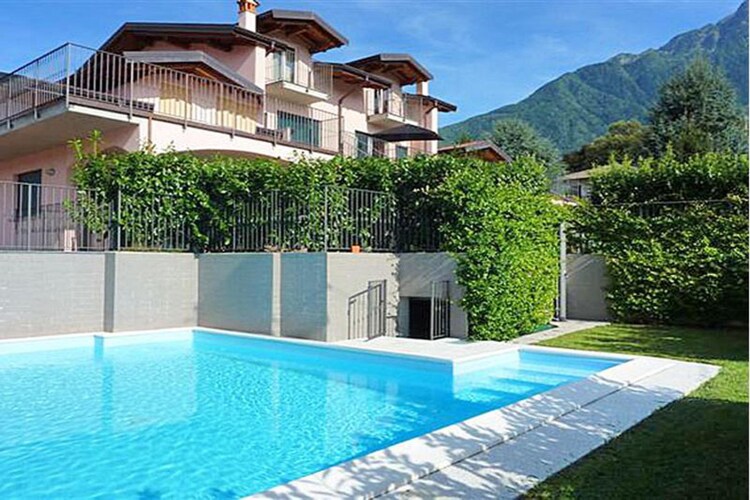 Apartment Lakes of Italy