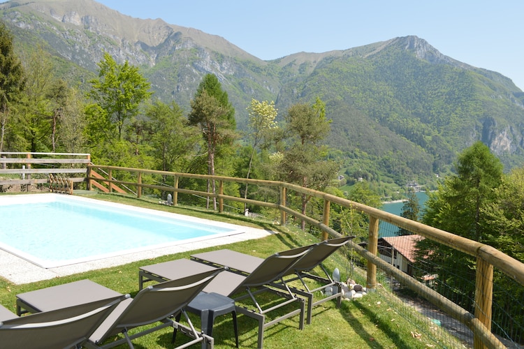 Holiday home Lakes of Italy