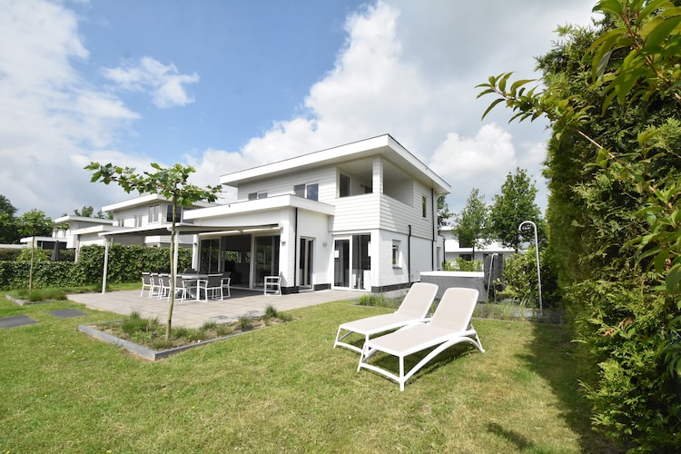 Villa Flevoland