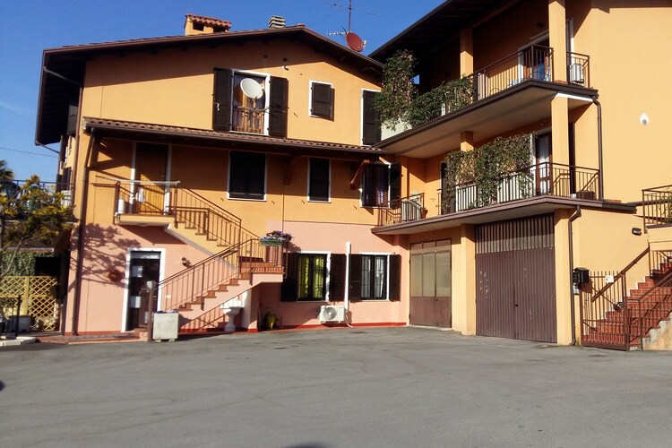 Apartment Lakes of Italy