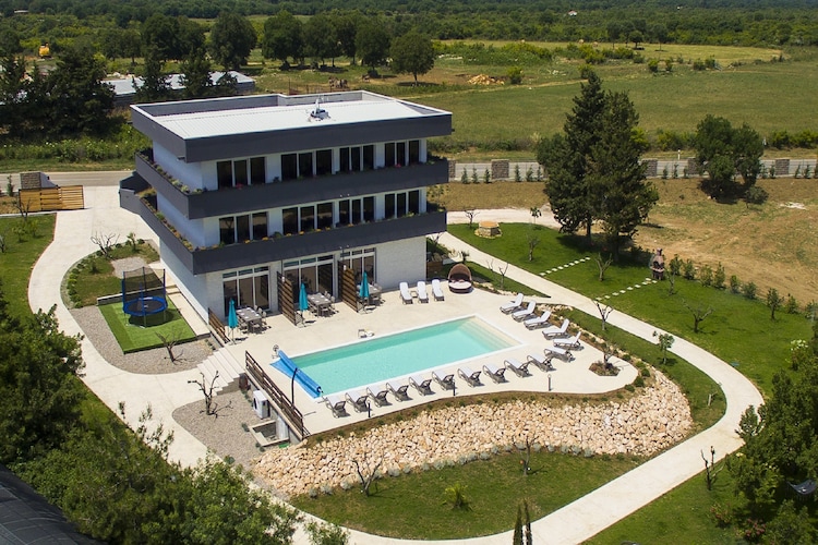 Villa Dalmatia
