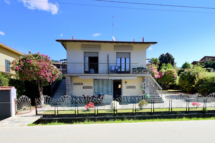 Holiday home Lakes of Italy