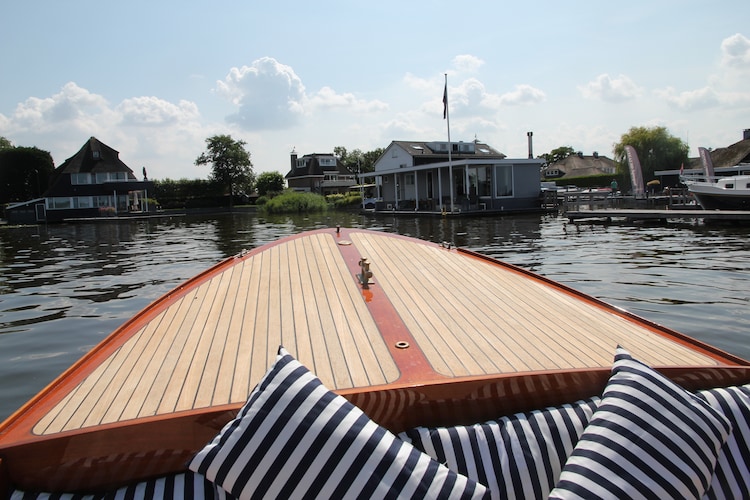 House-Boat North Holland