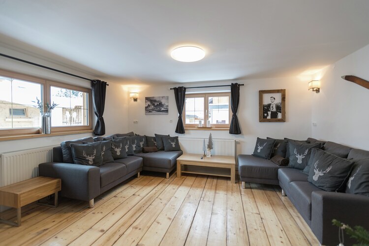 Chalet Tyrol