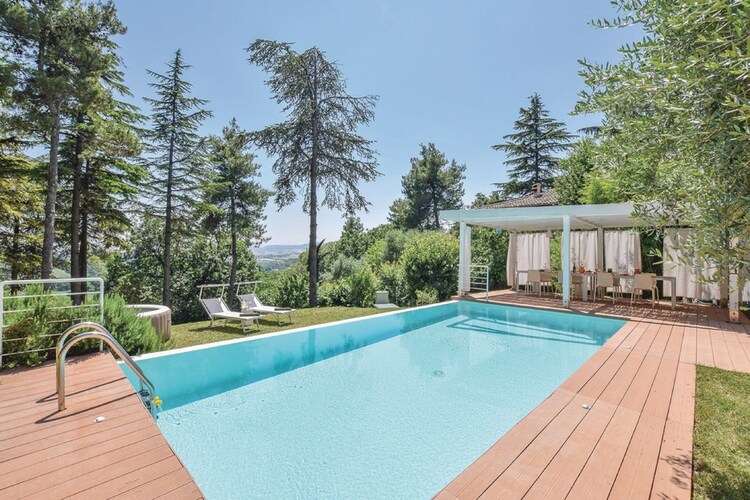 Villa Marche