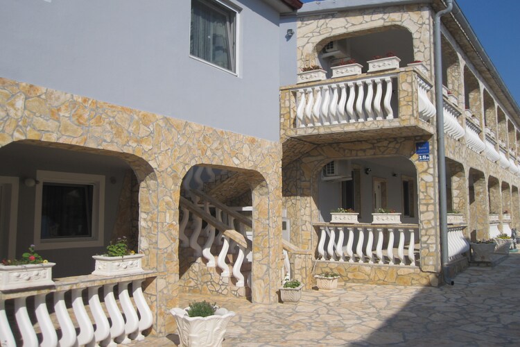 Apartment Islands
