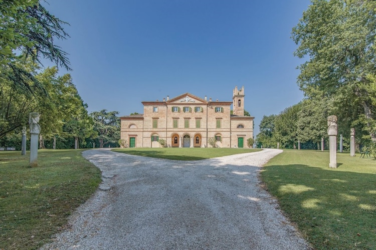 Villa Marche
