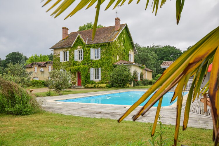 Holiday home Midi-Pyrenees