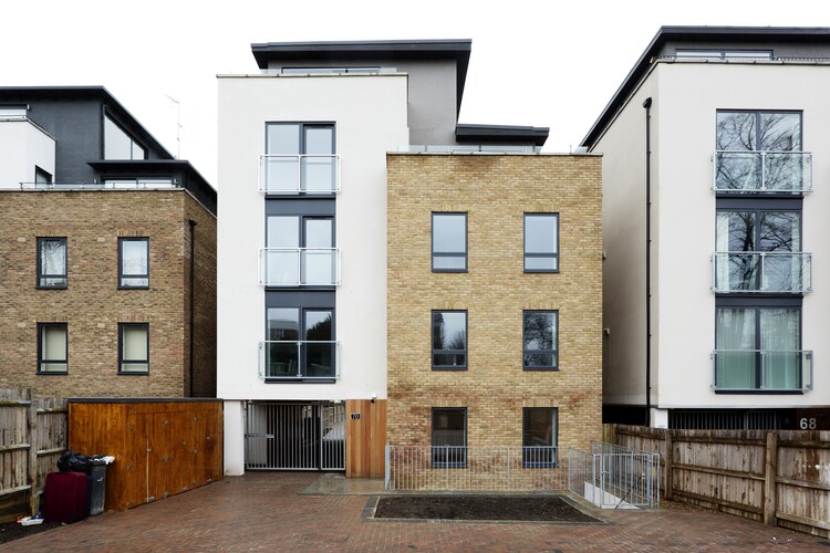 Holiday home London
