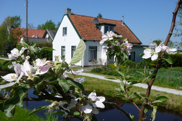 Holiday home Friesland