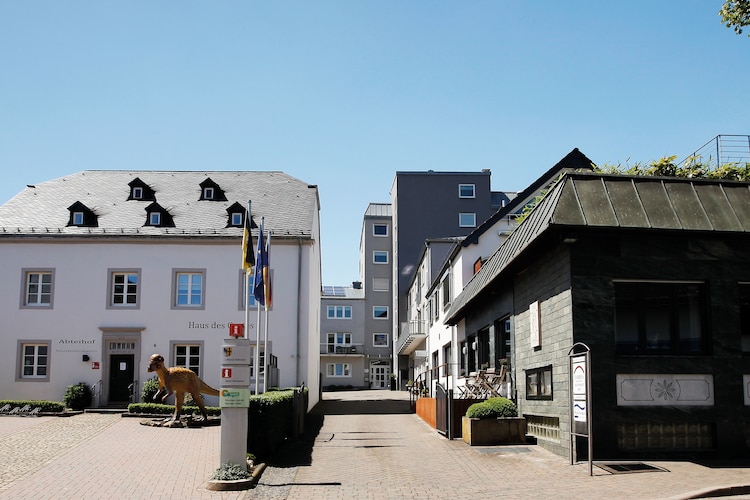DE-54669-02: Fabryshof 02