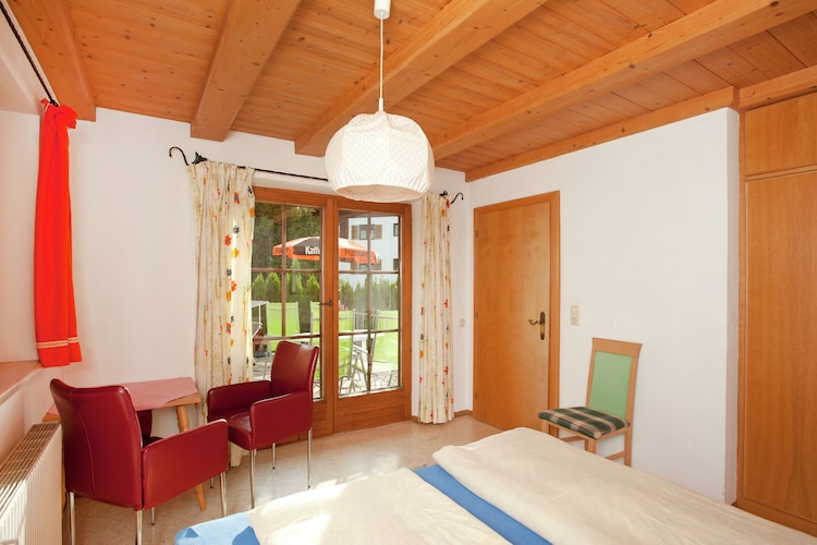Jaklitsch - Bedroom