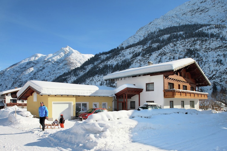 Ferienhaus Selbstversorgerhaus Lumper (60147), Holzgau, Lechtal, Tirol, Österreich, Bild 3