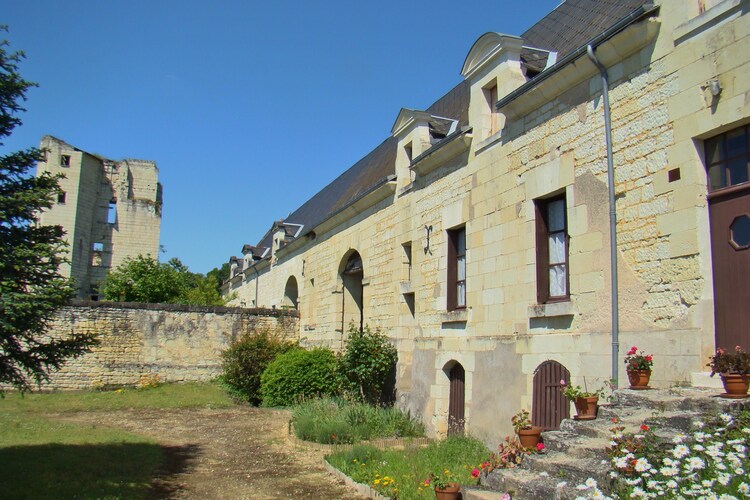 Mansion Centre
