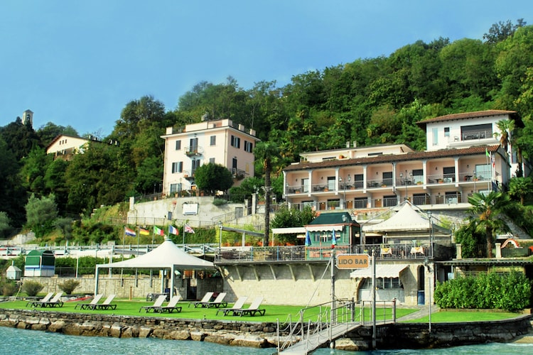 Apartment Lakes of Italy