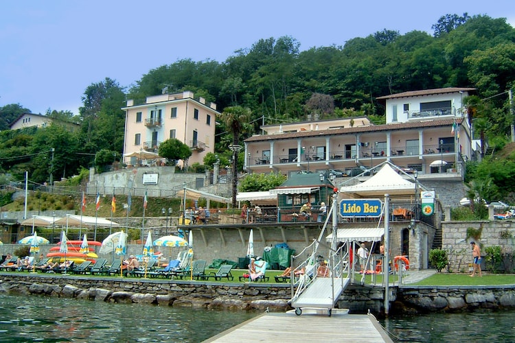 Apartment Lakes of Italy