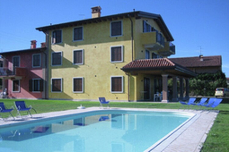 Apartment Lakes of Italy