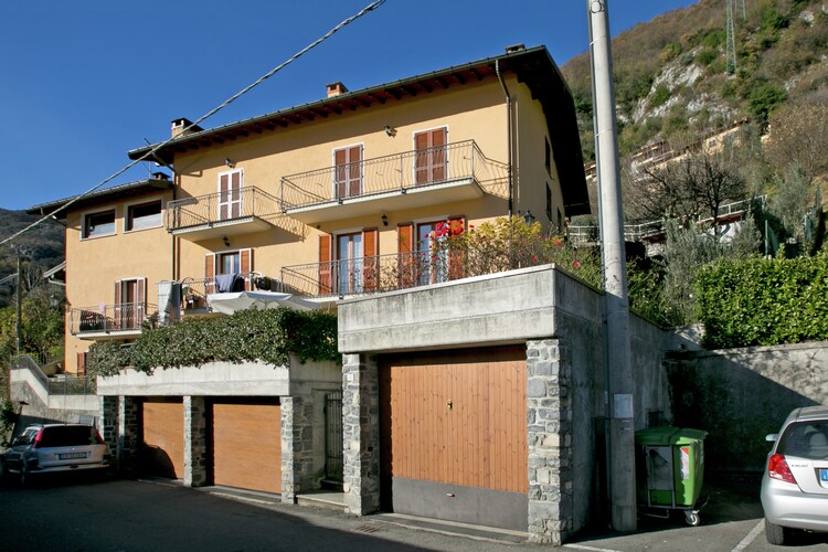Apartment Lakes of Italy