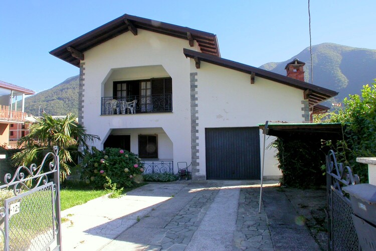 Holiday home Lakes of Italy