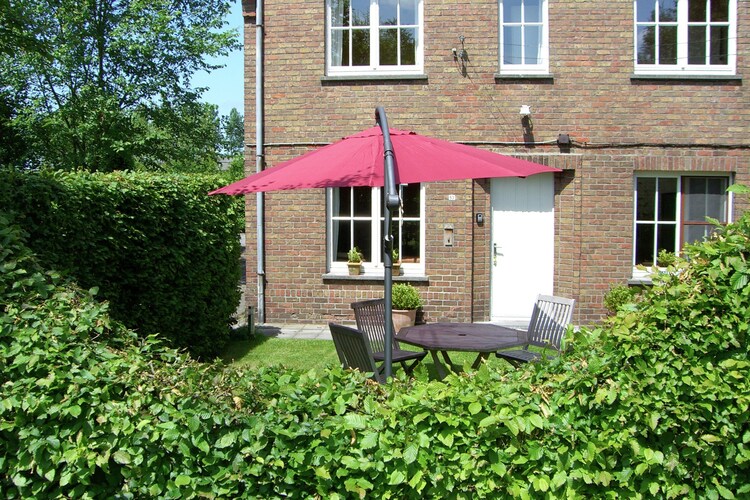 Exterieur vakantiehuis (zomer)