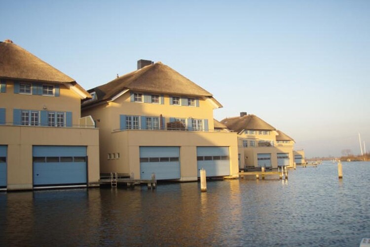 Holiday home Friesland