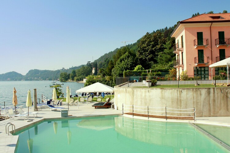 Apartment Lakes of Italy