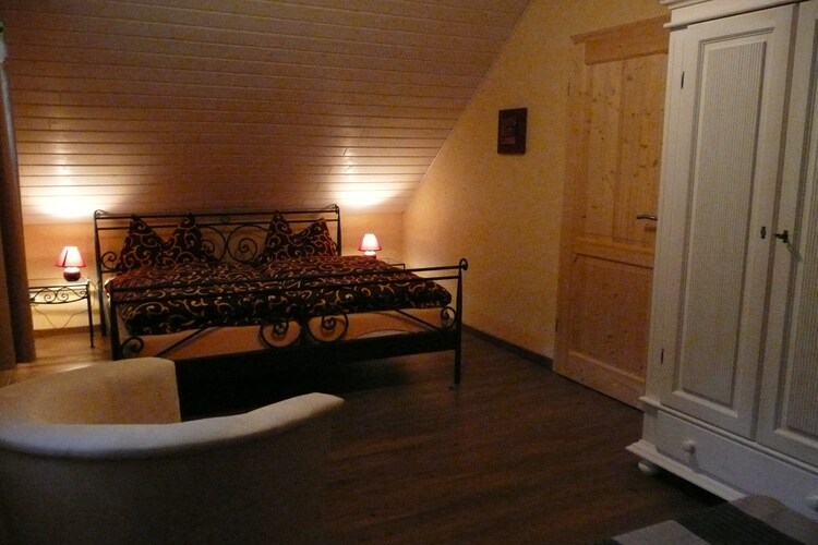 Naturstammhaus - Bedroom