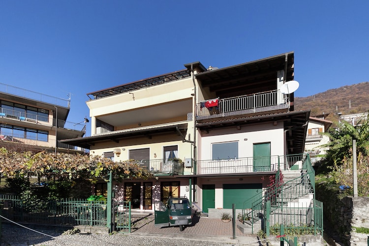 Holiday home Lakes of Italy