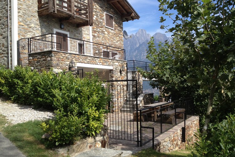 Villa Lakes of Italy