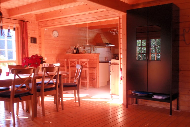 Chalet Le Passe-Temps - Kitchen