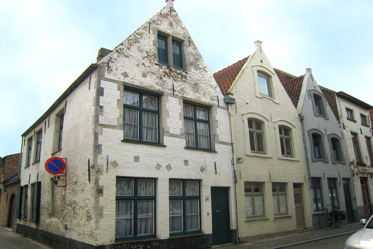 Außenseite Ferienhaus (Sommer)