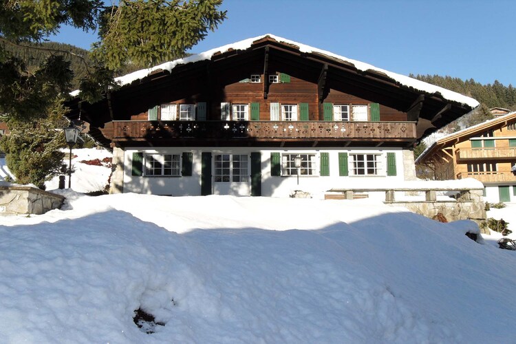 Lanni - Exterior - Winter
