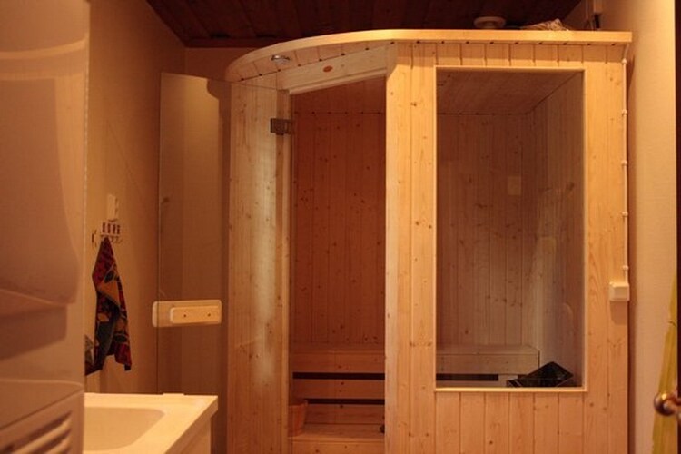 Entrance / Reception