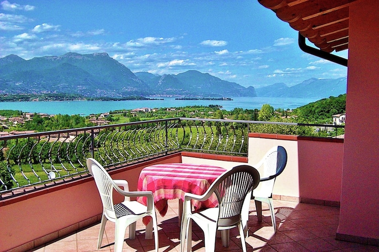 Holiday home Lakes of Italy