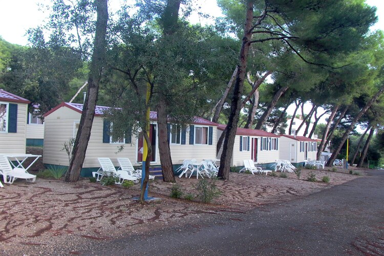 Chalet Islands