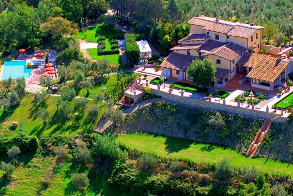 Picture of villa