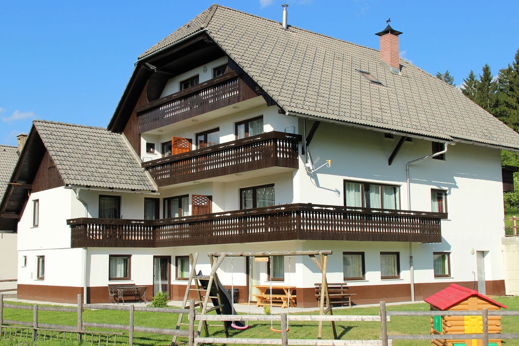 Charmant appartement in Bohinjska Bistrica met een tuin