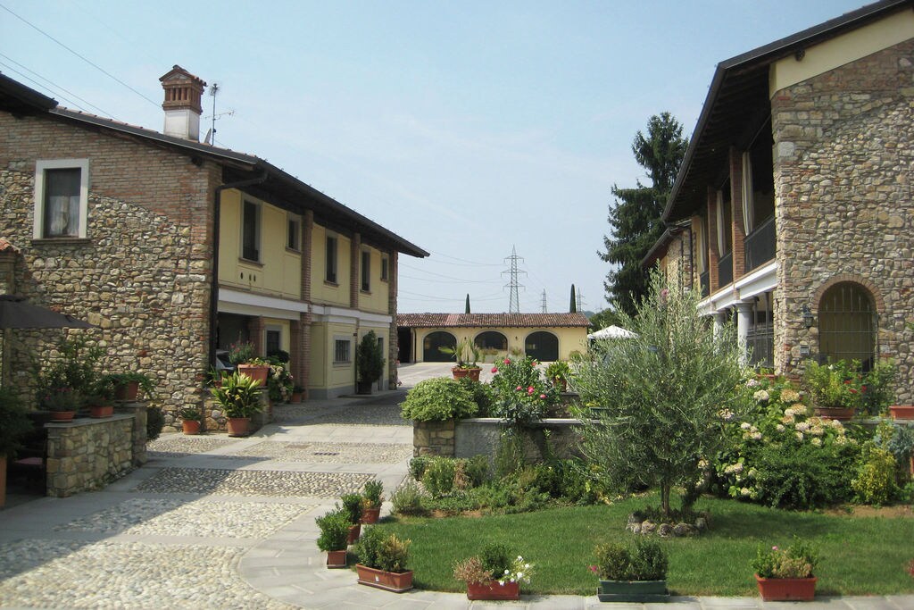 Borgo Franciacorta 5 - Monticelli Brusati