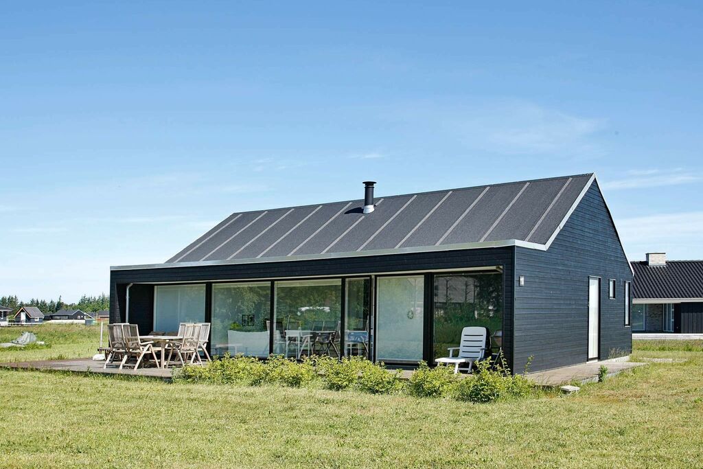 Modern vakantiehuis in Brovst met sauna en jacuzzi