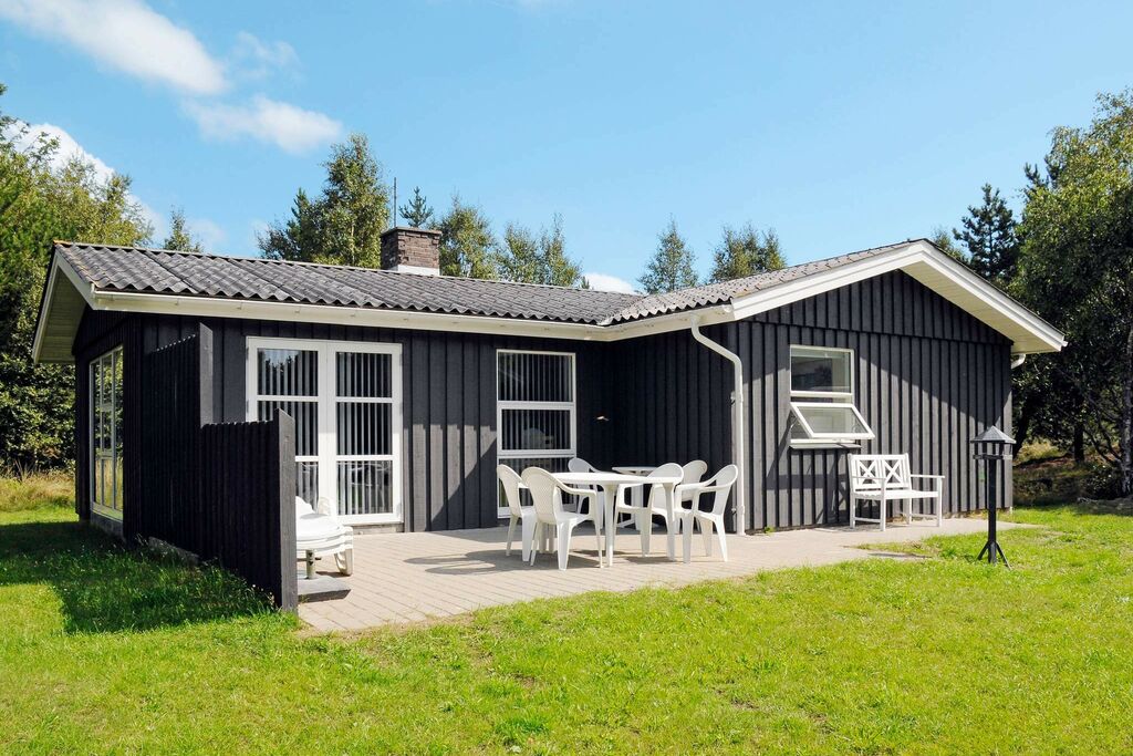 Gerenoveerde vakantiewoning in Blåvand met terras