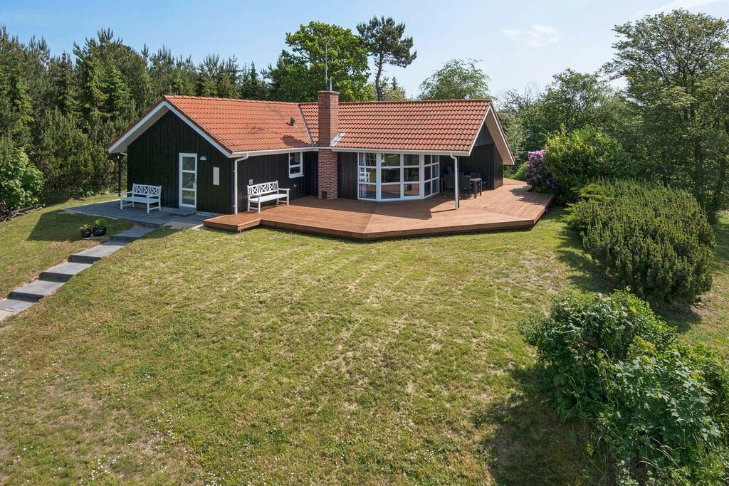 Stijlvol vakantiehuis aan zee, met jacuzzi, in Jutland