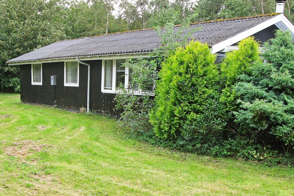 Vrijstaand vakantiehuis in Roslev met terras Vrijstaand vakantiehuis in Roslev met terras