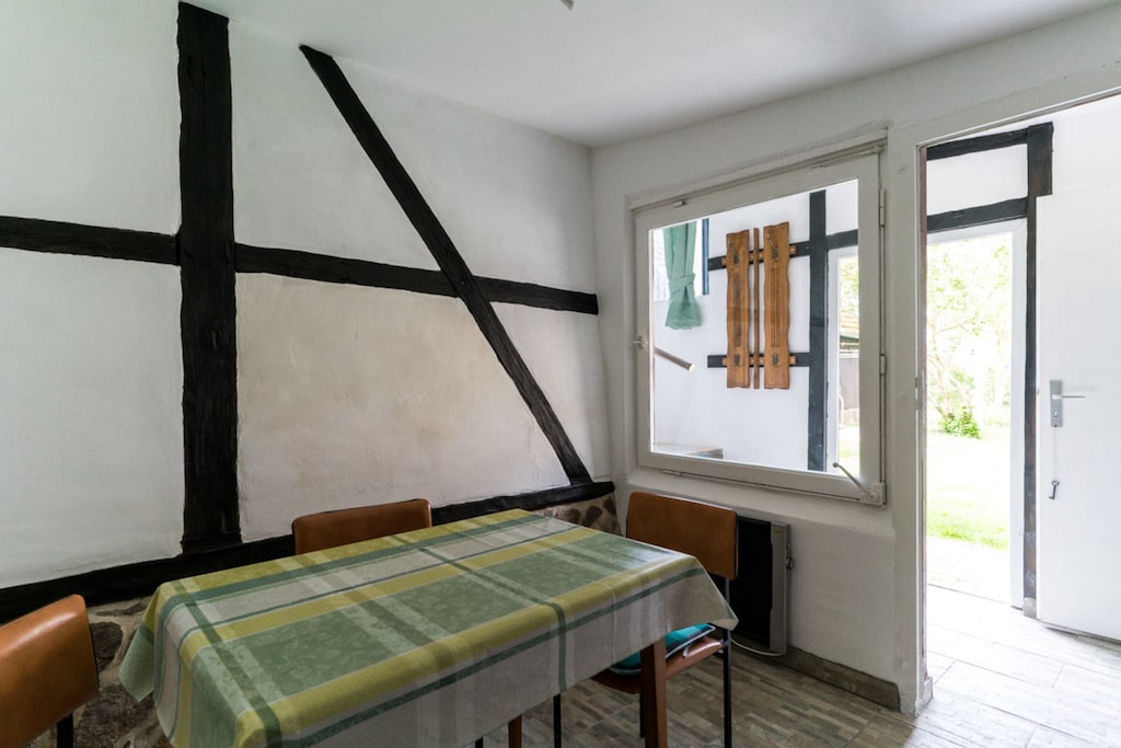 Gartenbungalow 1 Linke Seite