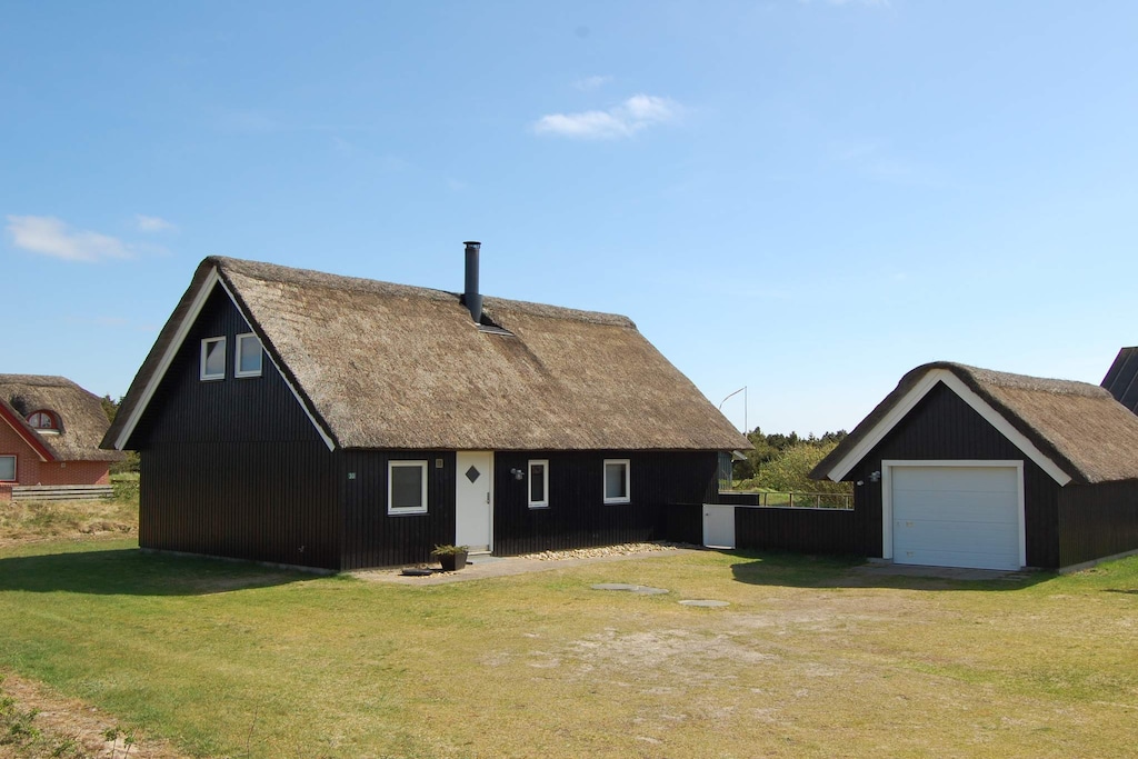 6 persoons vakantie huis op een vakantie park in Blåvand 6 persoons vakantie huis op een vakantie park in Blåvand