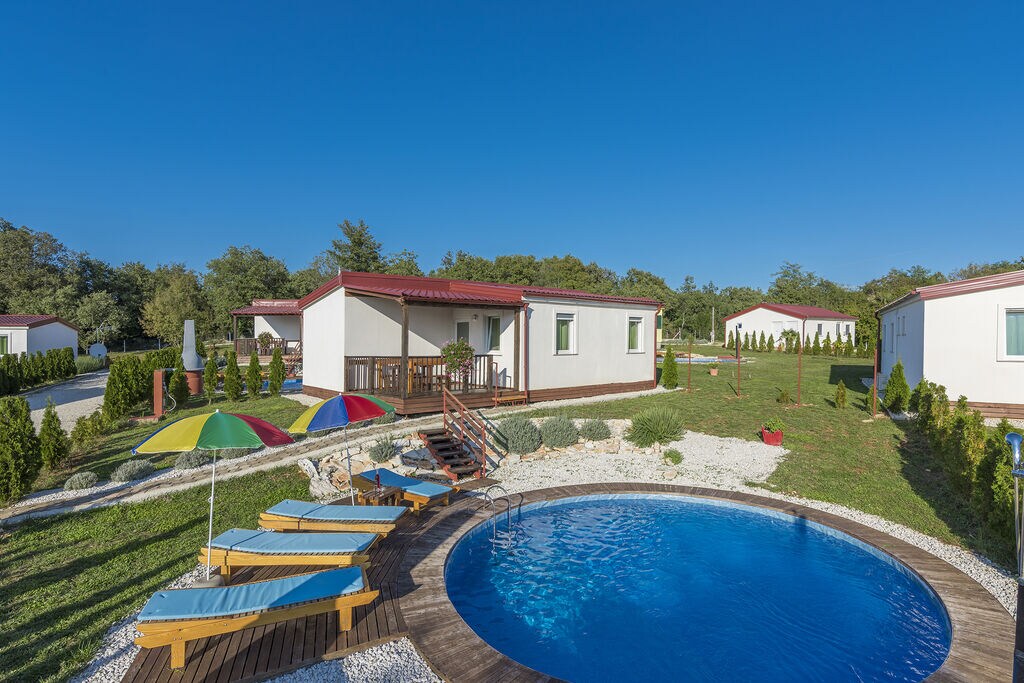 Holiday House With Private Pool No.2 In Holiday Pa