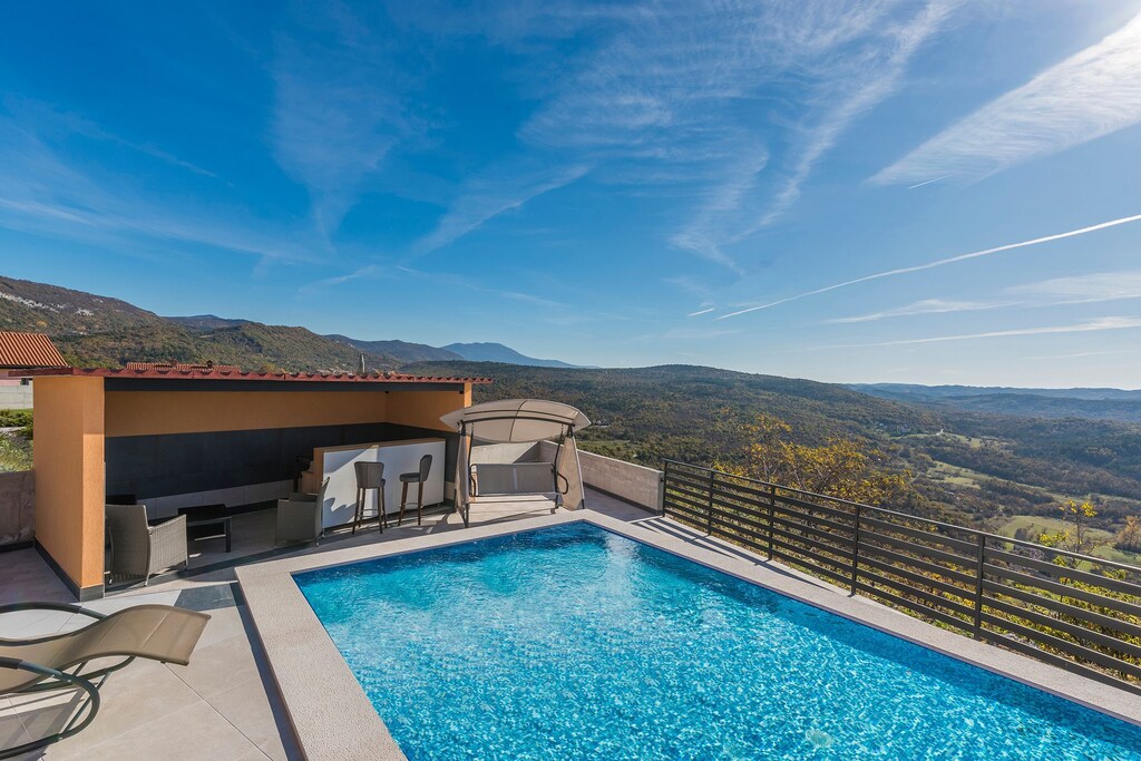 Picture of villa