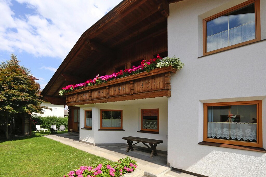 Ferienhaus Saurer Axams Tirol