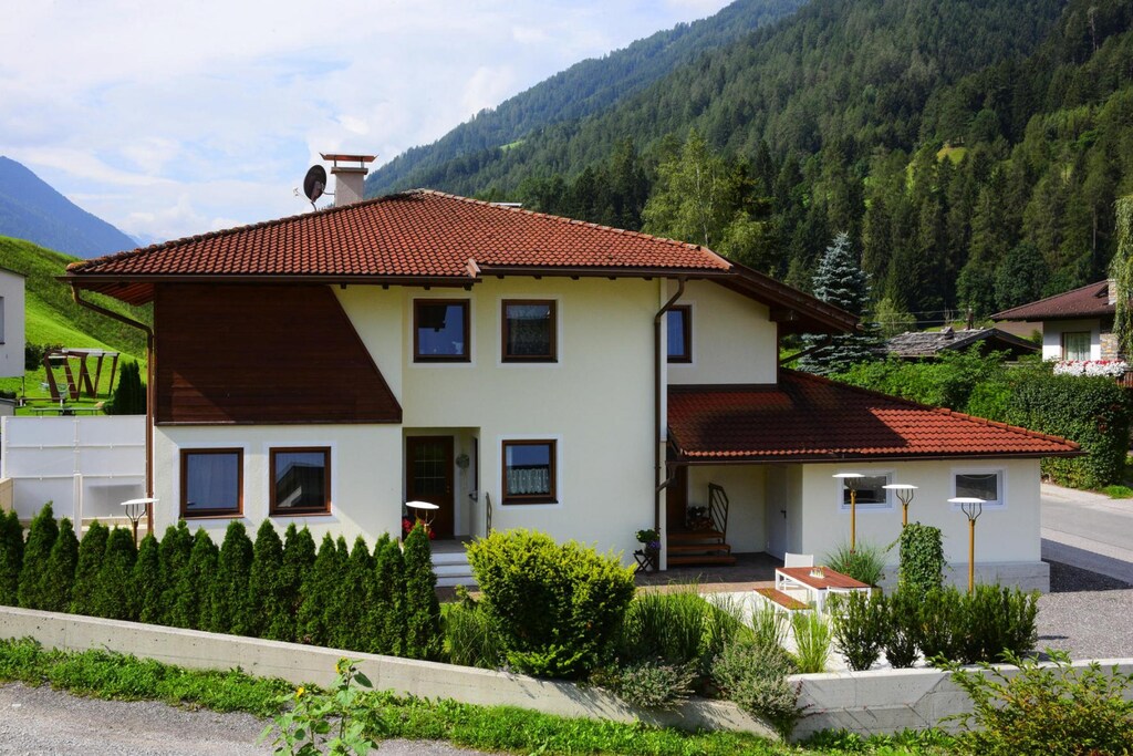 Apartments Gfirig Und Feinpenz Andrea, Fulpmes Gfi Tirol