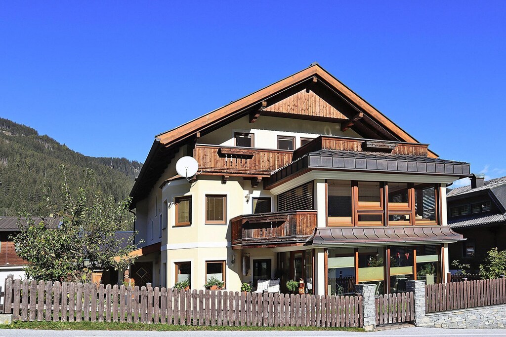Breitner Handlalmblick Salzburgerland